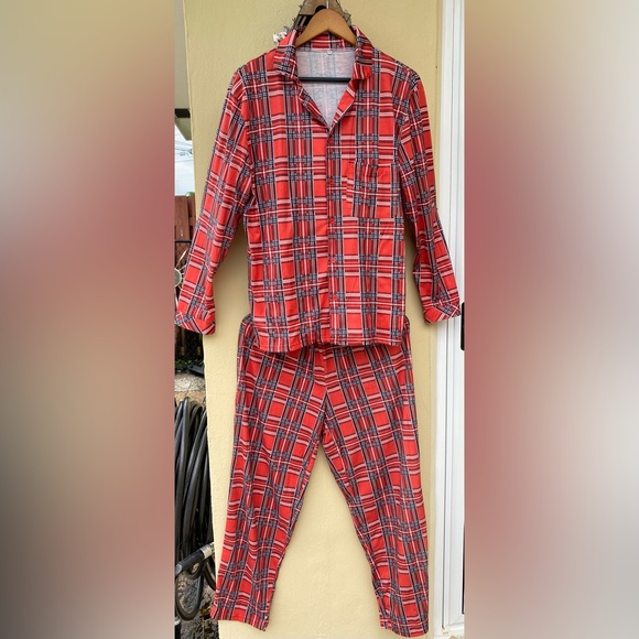 His or Hers Christmas pajama set. - Picture 4 of 9